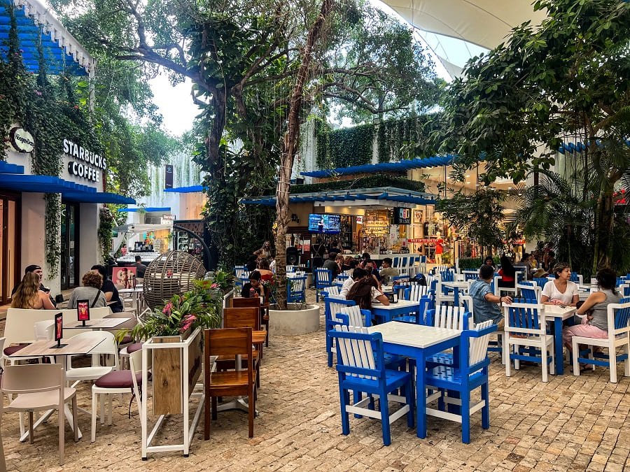 Découvrez Chichen Itza : Guide Complet pour Explorer la Merveille du Monde Maya et Plonger dans son Histoire Fascinante